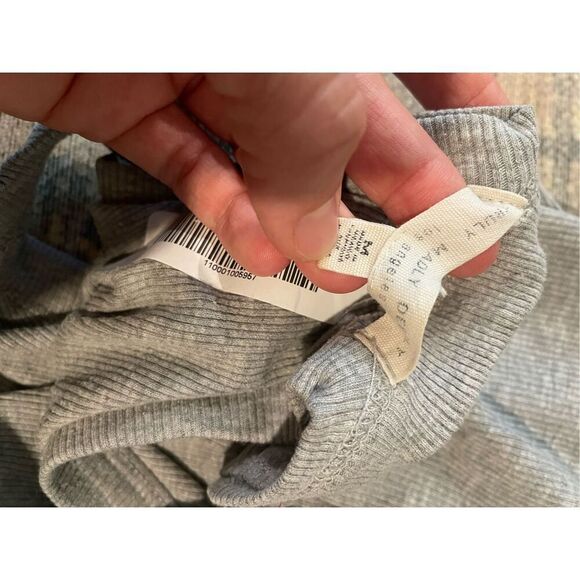 Urban outfitters truly madly deeply grey ribbed high neck crop top size M - Picture 3 of 5